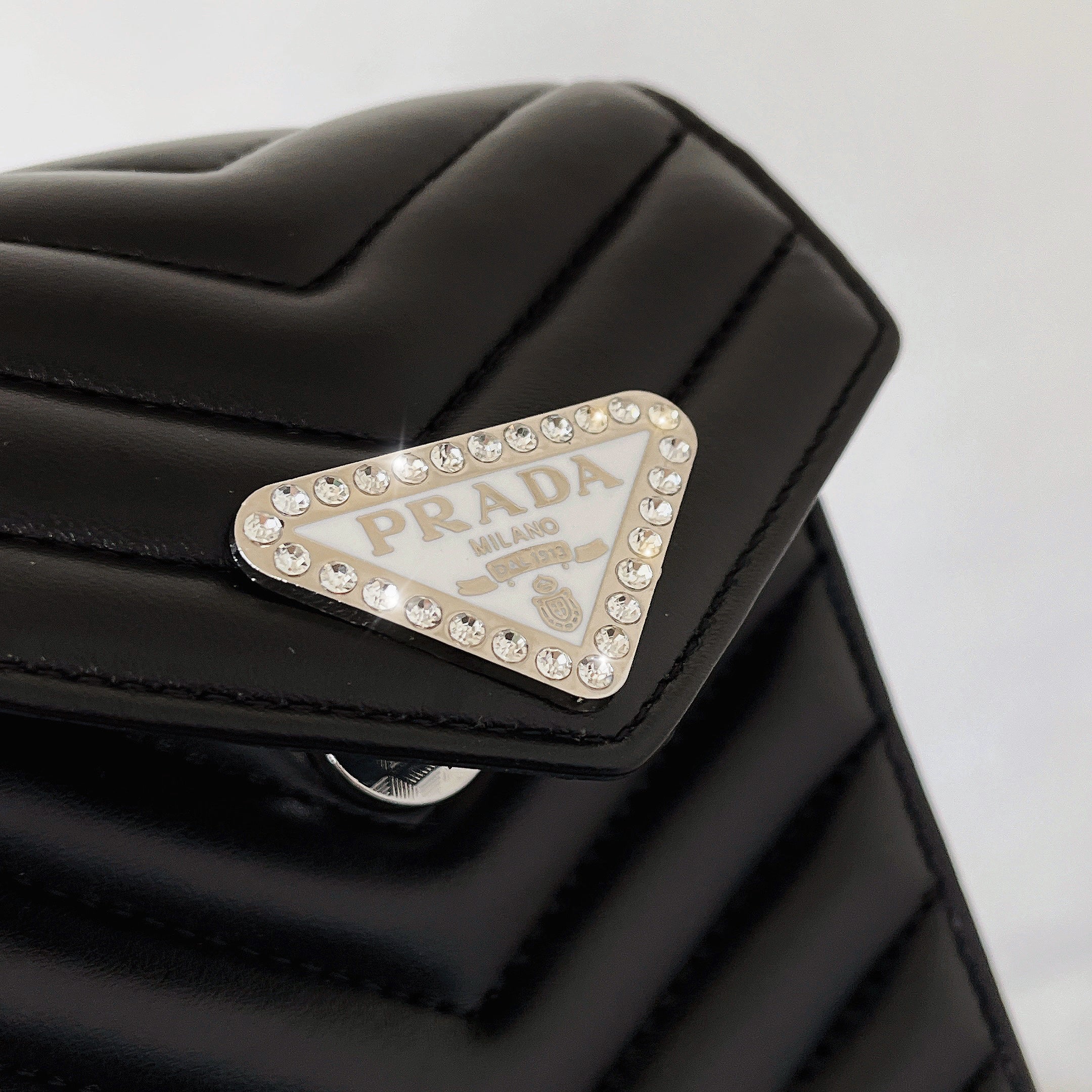 Kožená crossbody taška na telefon