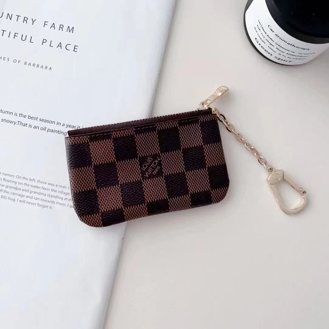 Collection de porte-monnaie de luxe monogrammés, inspirés de LV, avec clip-chaîne