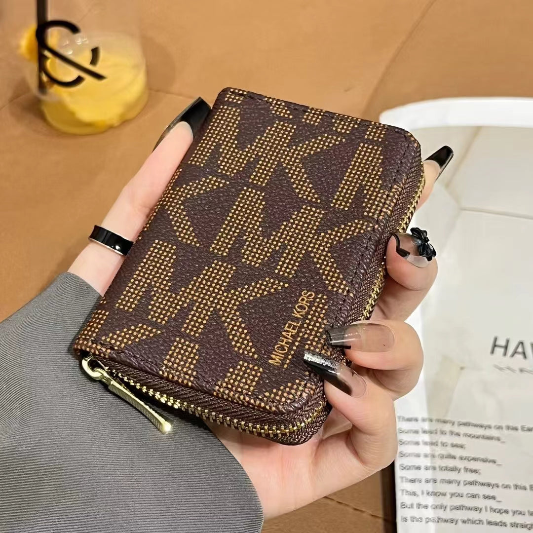 Collection de portefeuilles zippés de luxe inspirée de MK & CO
