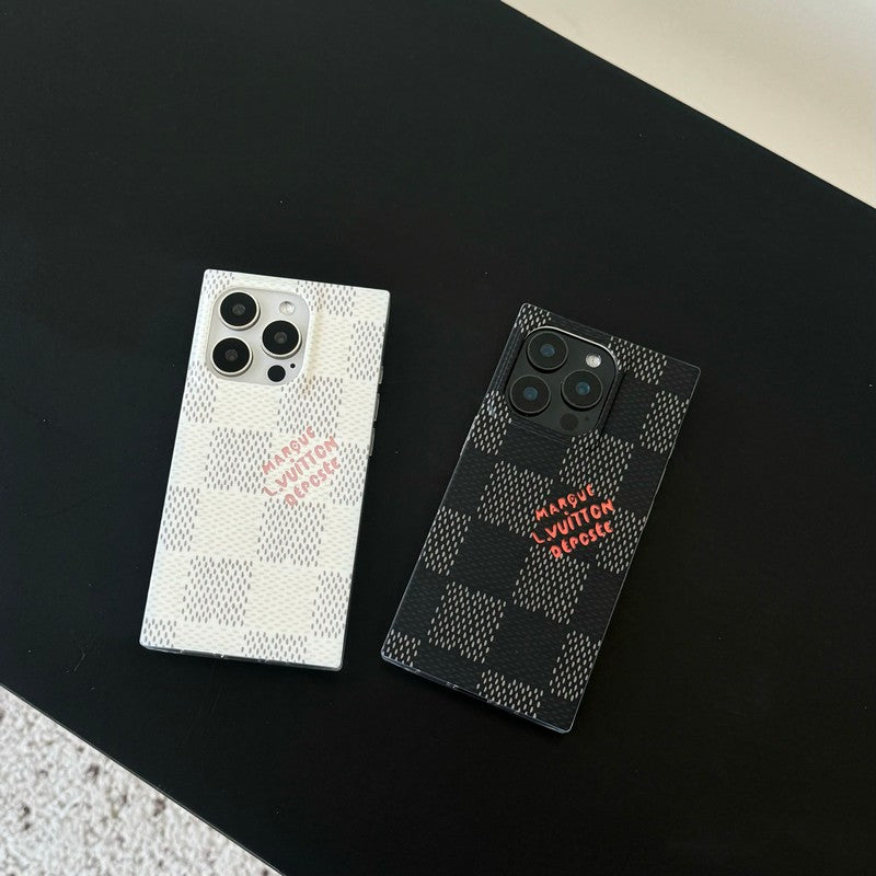 Luxusní černobílé čtvercové pouzdro na iPhone  