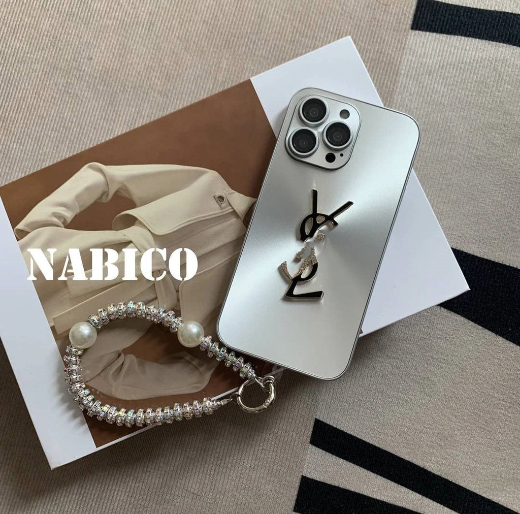 Elegantes Letter Shine x Mono iPhone Case mit Kette