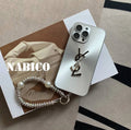 Elegantes Letter Shine x Mono iPhone Case mit Kette