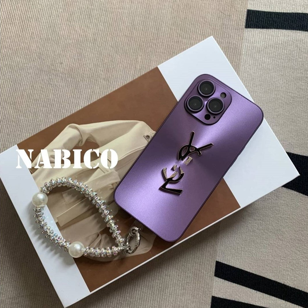 Elegantes Letter Shine x Mono iPhone Case mit Kette