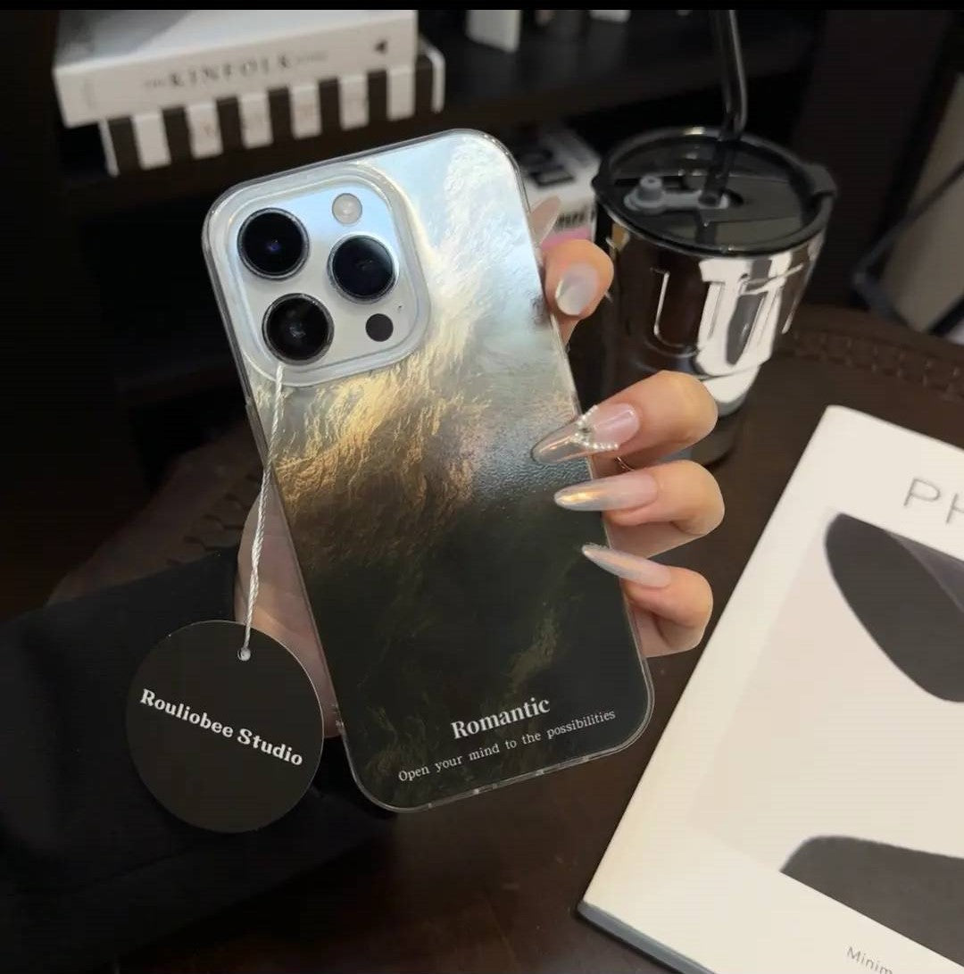 Coque iPhone Effet Glace Floue – Design Iridescent Style INS