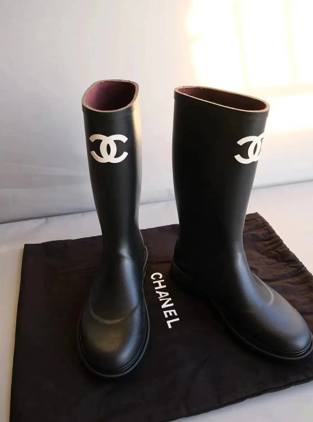 Elegante, klassische, wasserdichte hohe Stiefel – Zeitloser Stil und Komfort