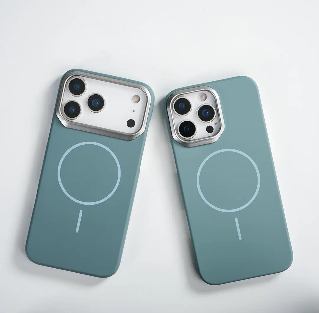 Nouvelle Coque de Téléphone Magnétique Ultra-Fine Effet Nu 08