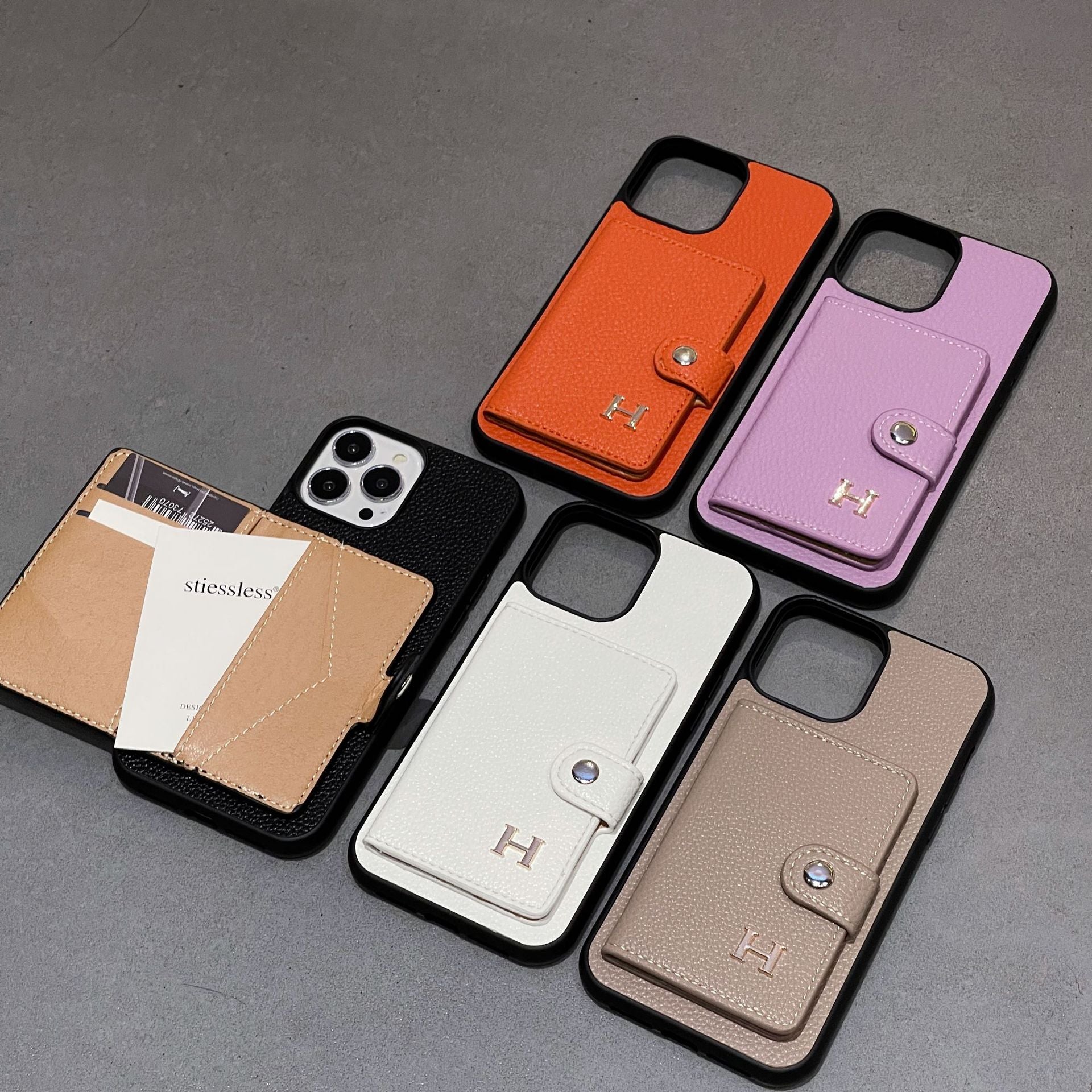 Pouzdro na iPhone z kůže H Leather Card Holder