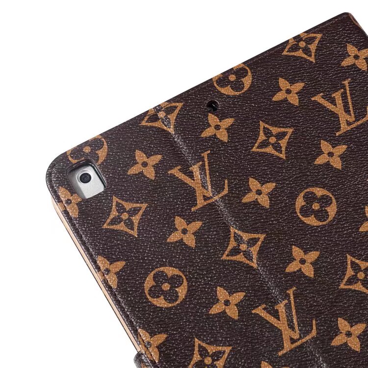 Étui iPad de Luxe en Toile Monogram et Cuir Motif Thème Été Frais