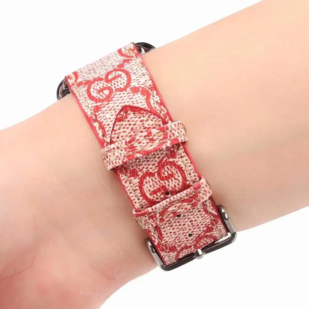 Vysoce kvalitní kožený řemínek na Apple Watch