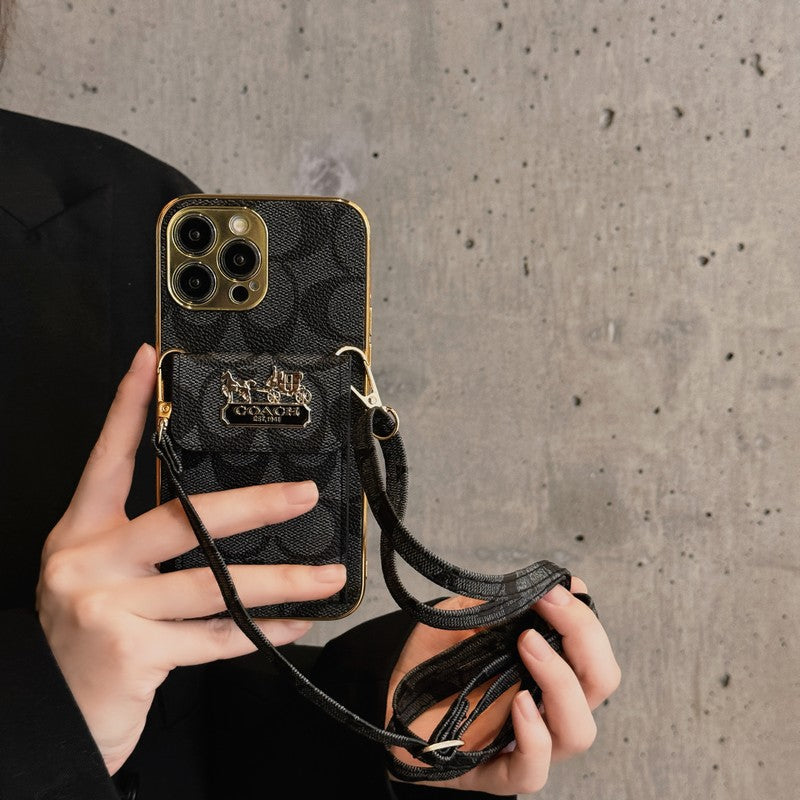 Klasické kožené pouzdro na iPhone s řetízkem na karty