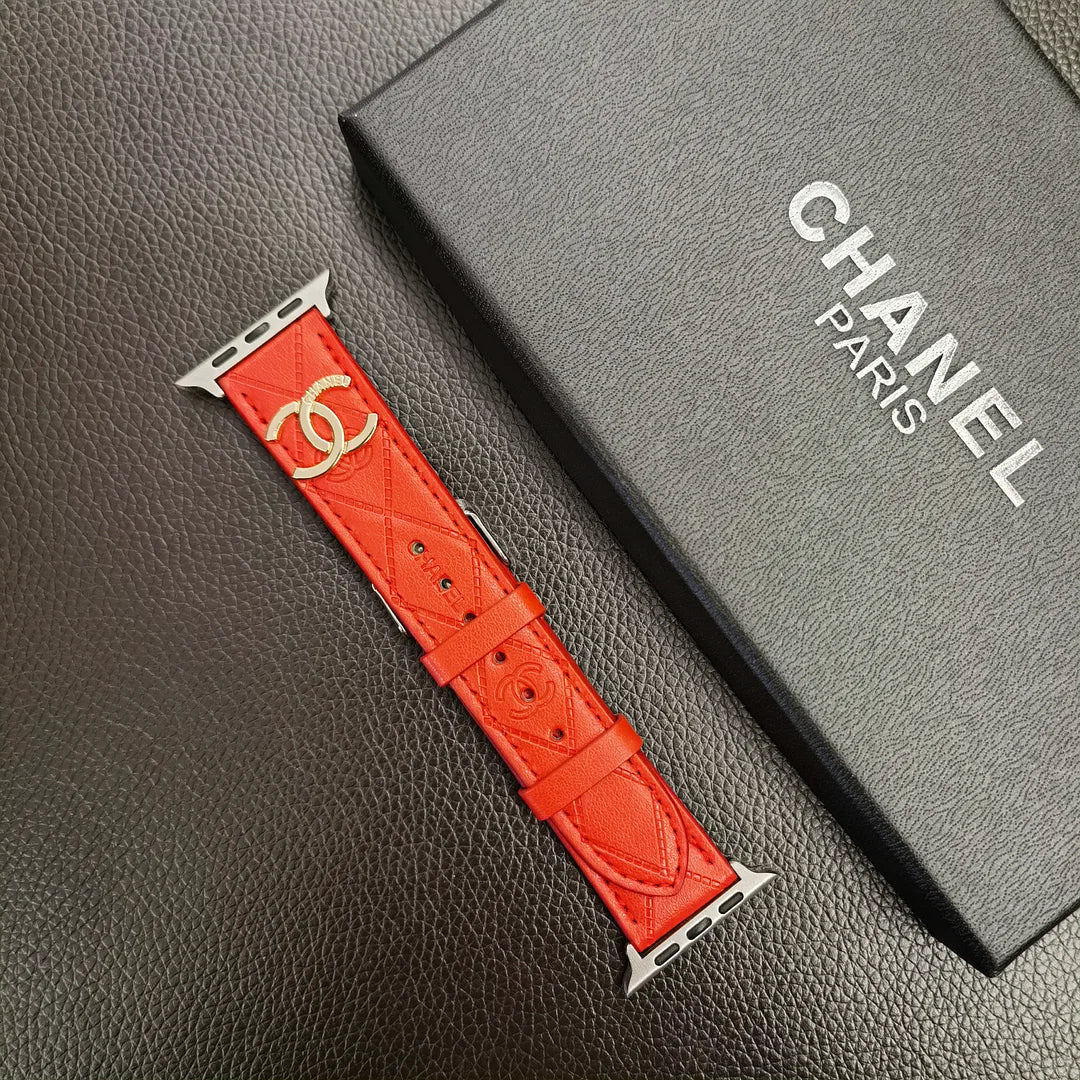 Luxusní zlatý monogramový 3D ražený kožený řemínek na Apple Watch