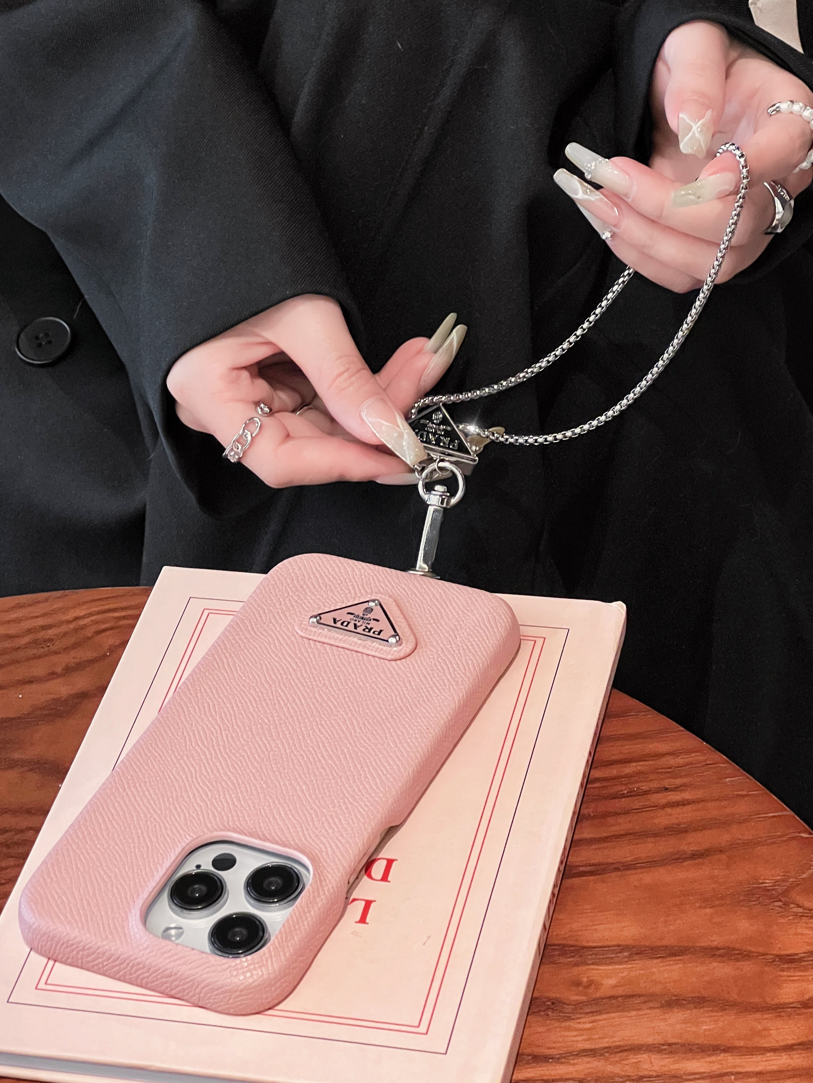 Étui de luxe en cuir pour iPhone à bandoulière