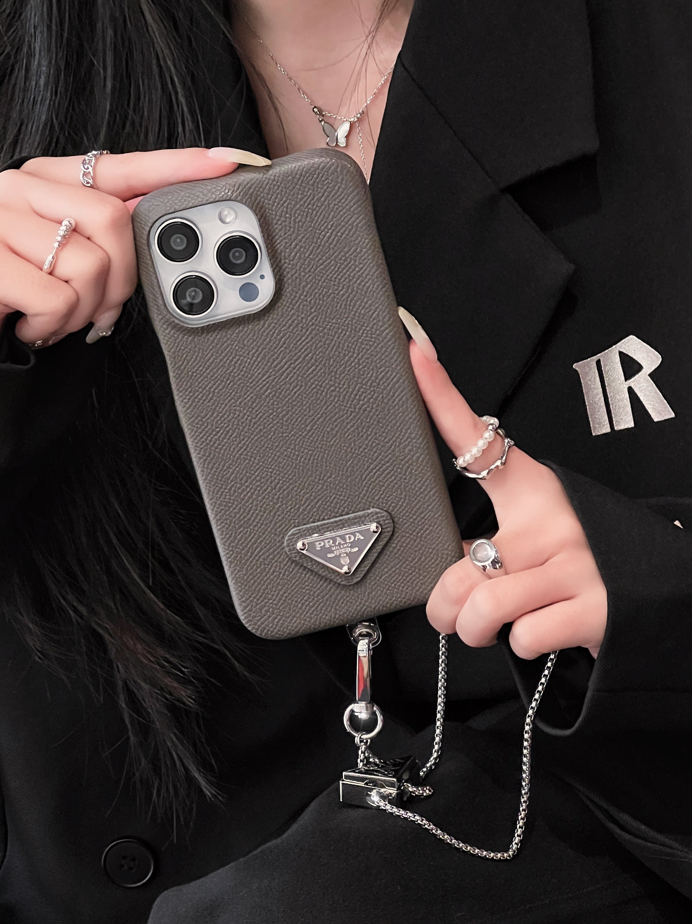 Étui de luxe en cuir pour iPhone à bandoulière