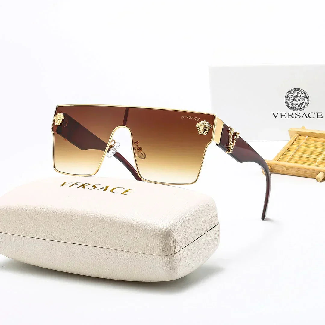 Lunettes de soleil pour couple sexy