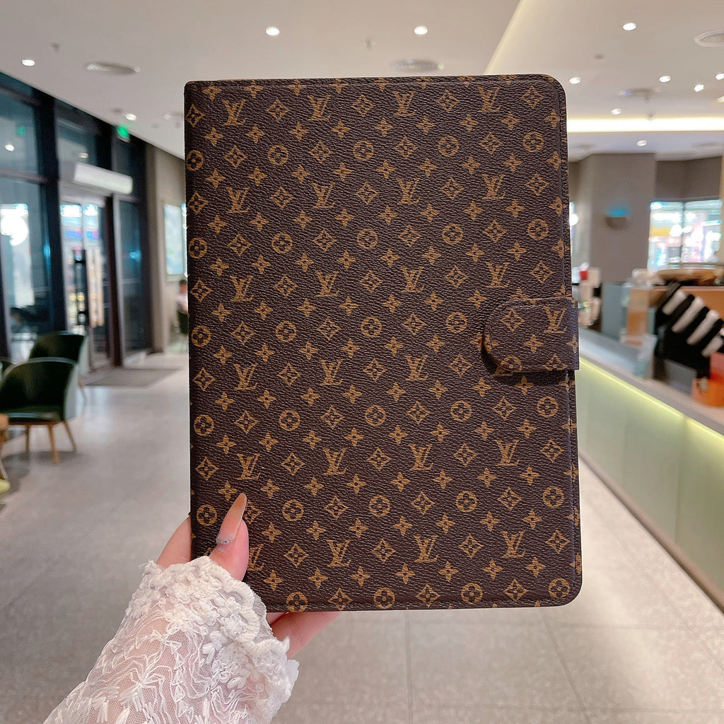 Étui iPad de Luxe en Toile Monogram et Cuir Motif Thème Été Frais