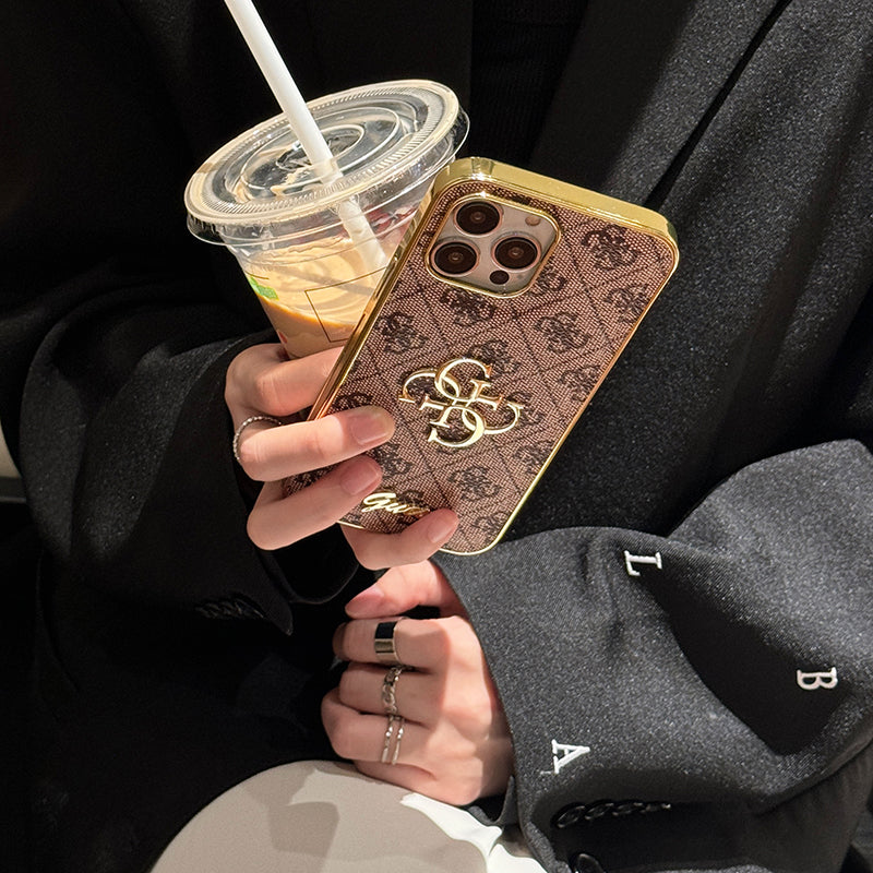 Étui iPhone en cuir avec logo doré Gue