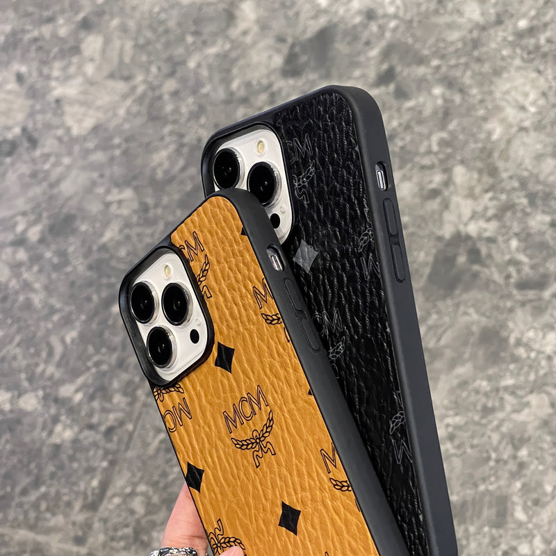 MCM pouzdro na iPhone černé-MCK240603