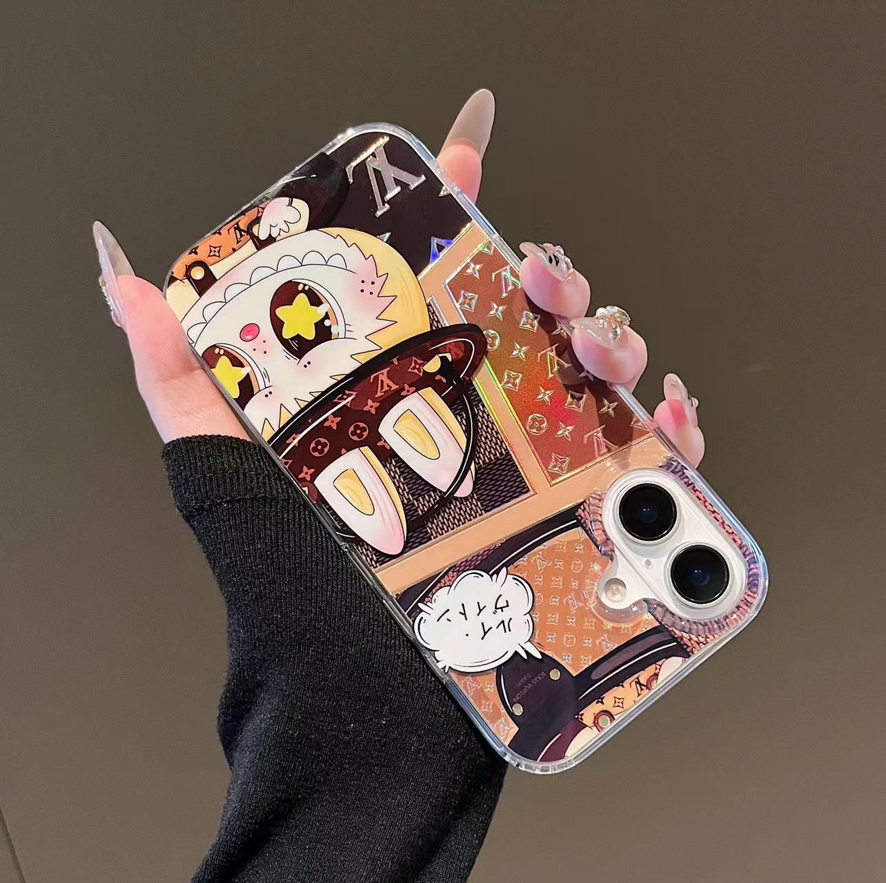 Coque iPhone Luxe Labubu L & V – Le Mignon rencontre la Classe