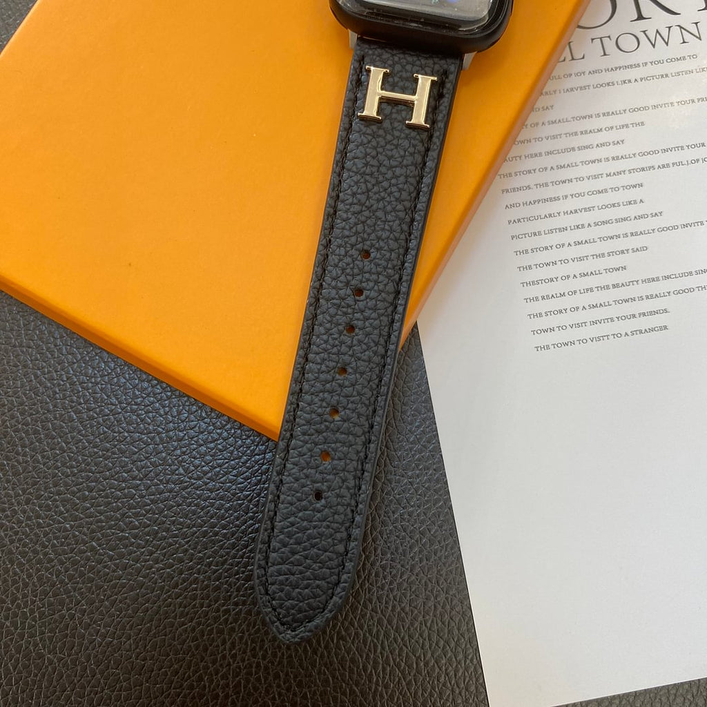 Řemínek z pravé vzorované kůže pro Apple Watch