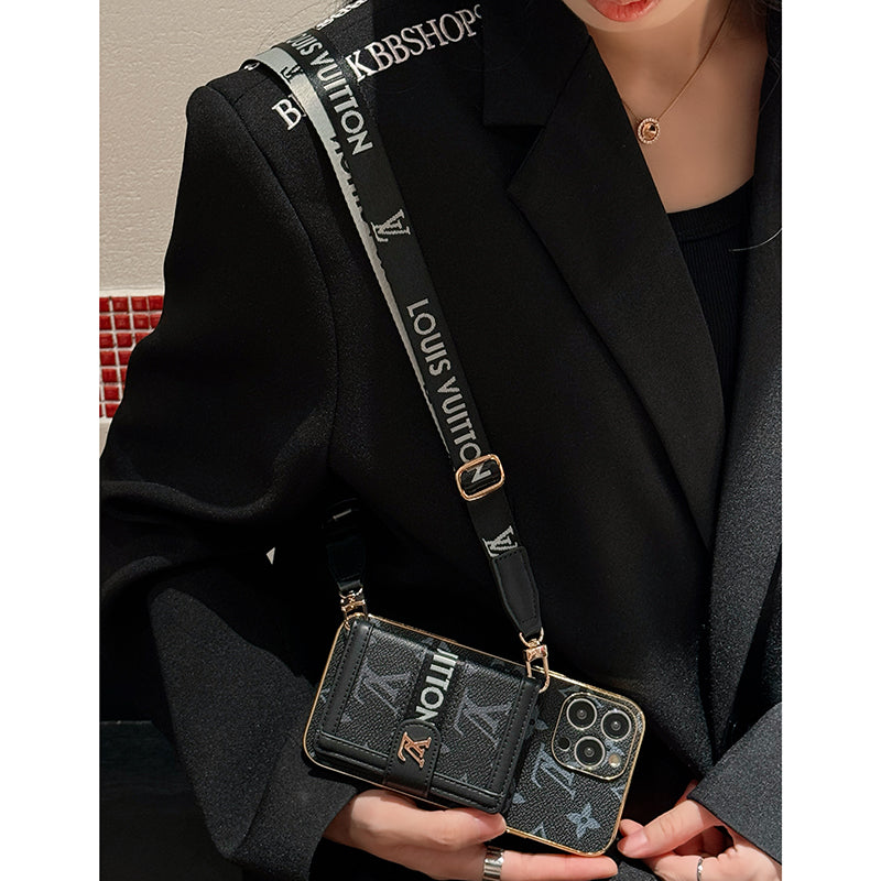 Coque iPhone de luxe avec chaîne