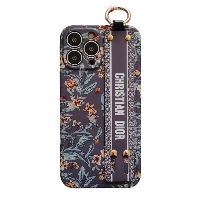 Módní pouzdro na iPhone s fialovým a bílým náramkem  