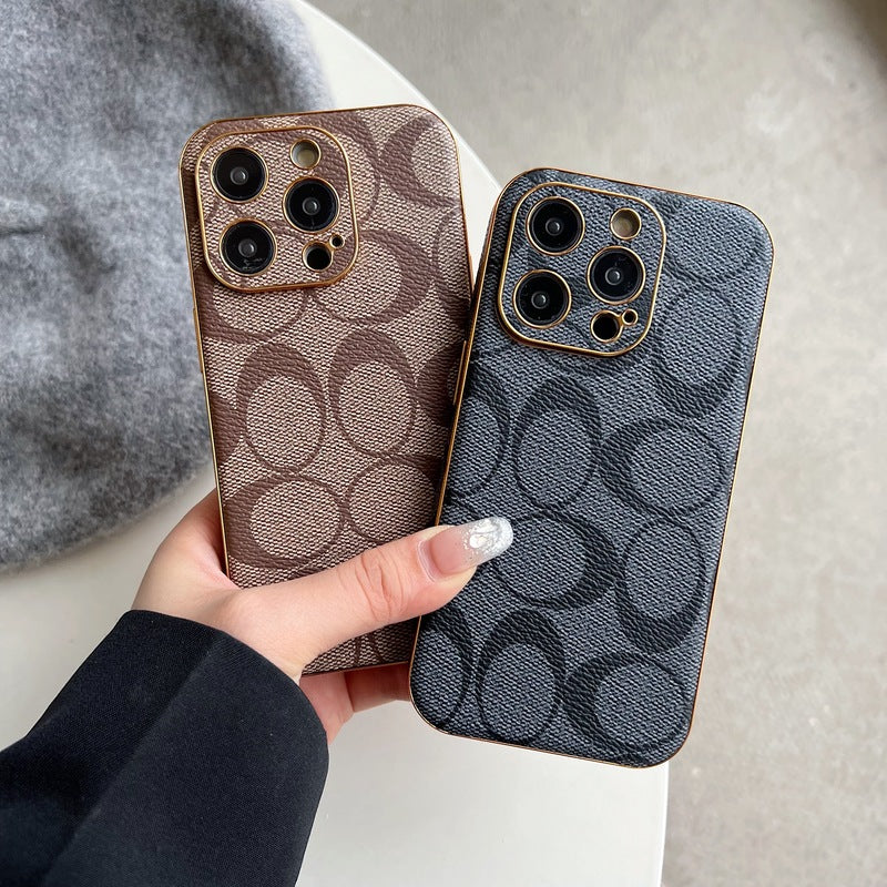 Coque classique iPhone Cuir Noir -QBK240513