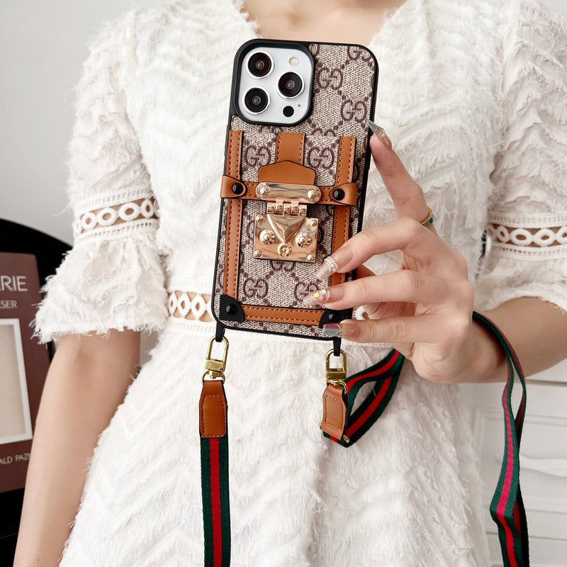 Étui de téléphone classique iPhone avec chaîne et sac pour cartes haut de gamme