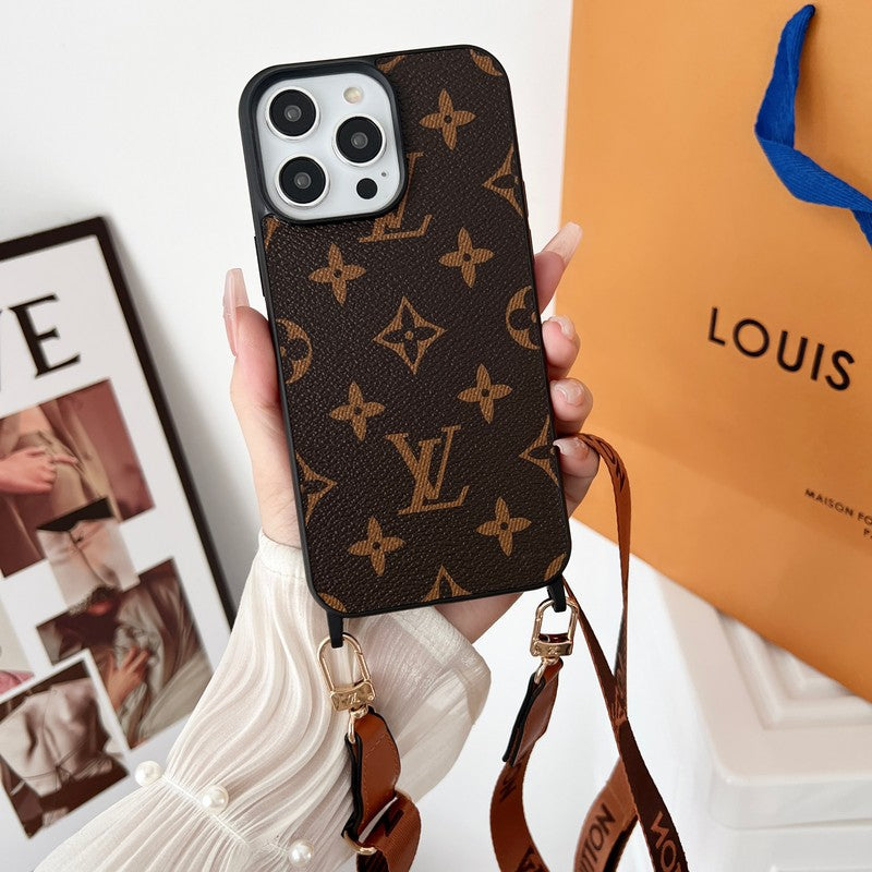 Luxusní hnědé kožené pouzdro na iPhone přes rameno