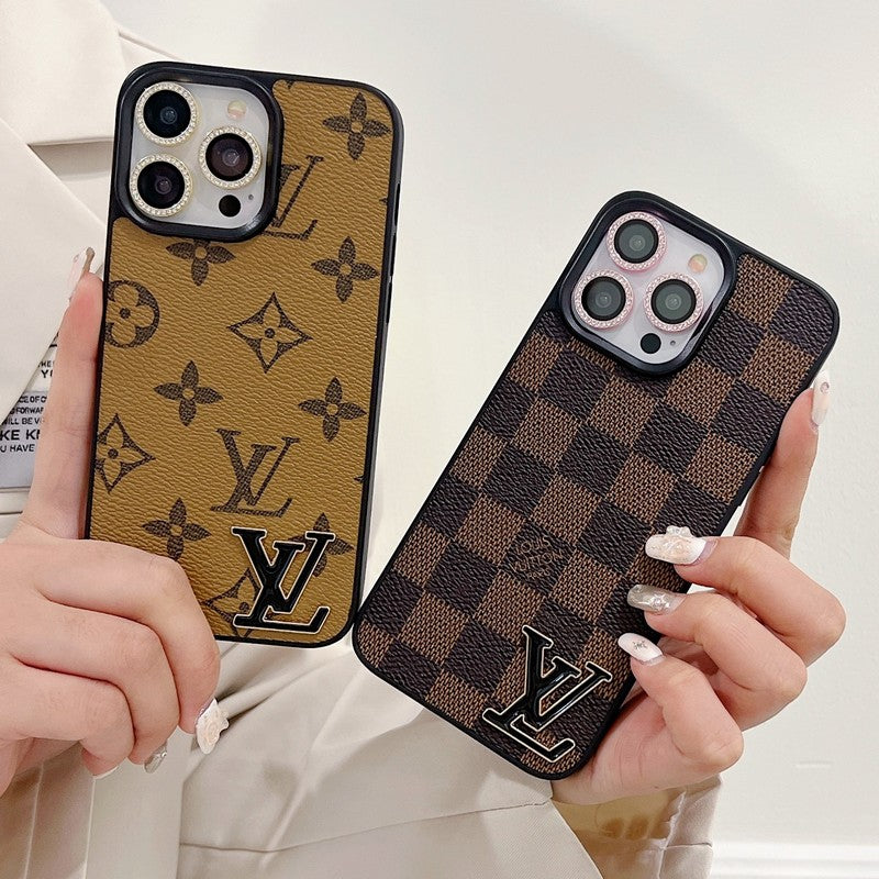 Luxusní černé kožené pouzdro na iPhone s logem  