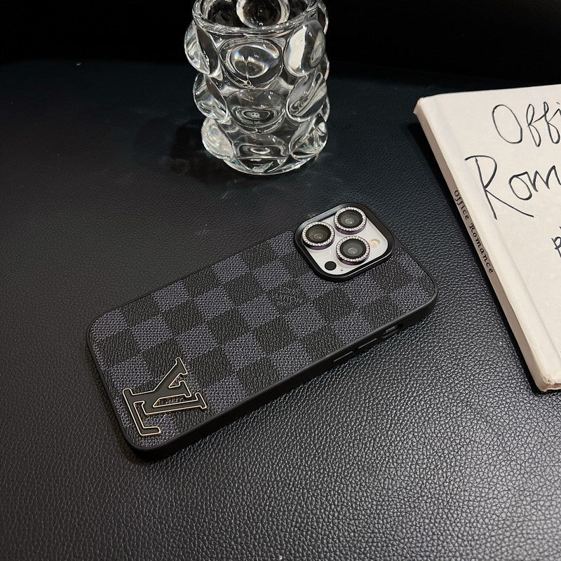 Luxusní černé kožené pouzdro na iPhone s logem  