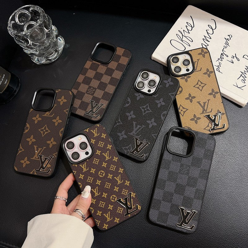 Luxusní černé kožené pouzdro na iPhone s logem  