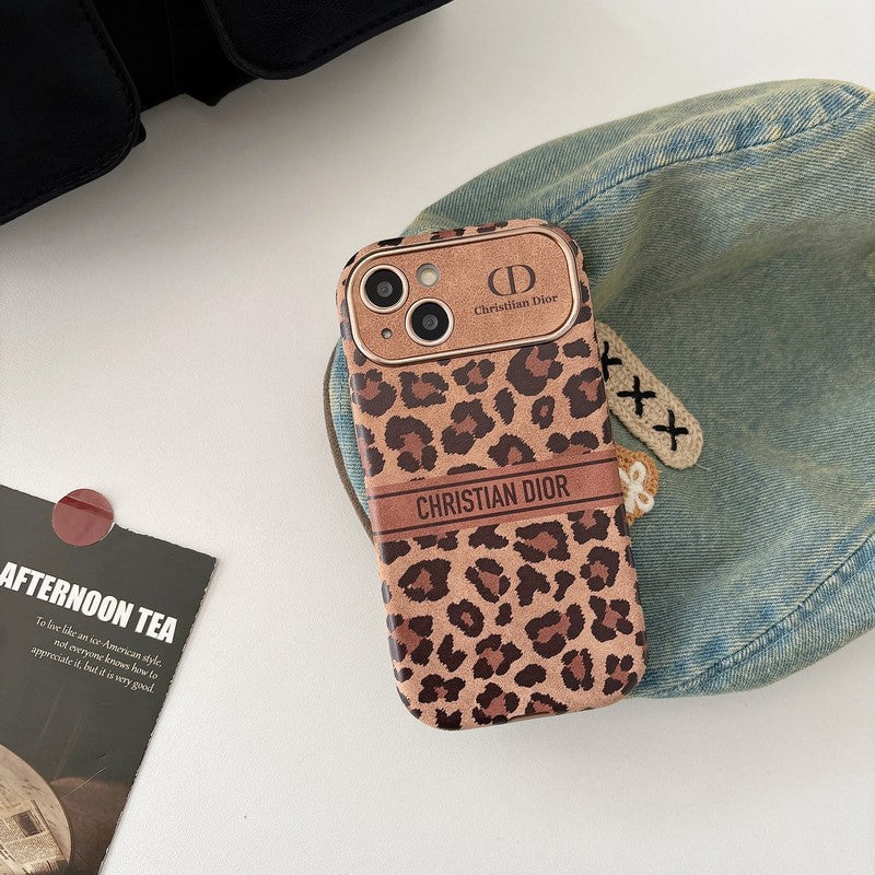 Étui iPhone en cuir marron tendance