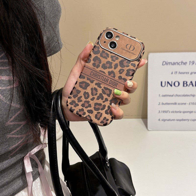 Étui iPhone en cuir marron tendance