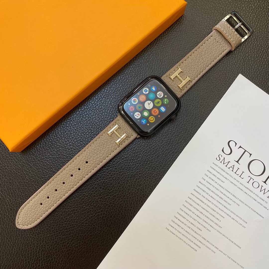 Řemínek z pravé vzorované kůže pro Apple Watch