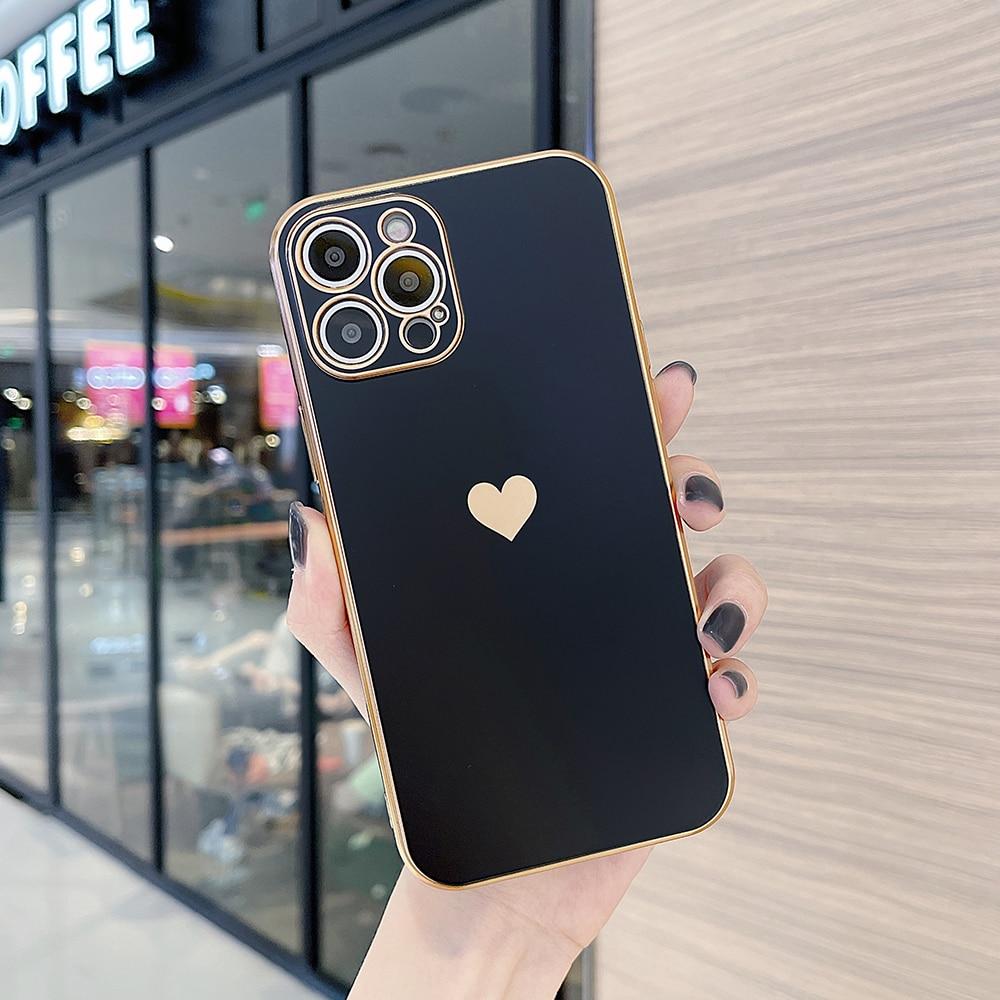 Coque intégrale iPhone motif cœurs