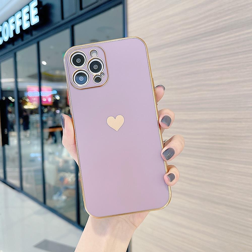 Coque intégrale iPhone motif cœurs