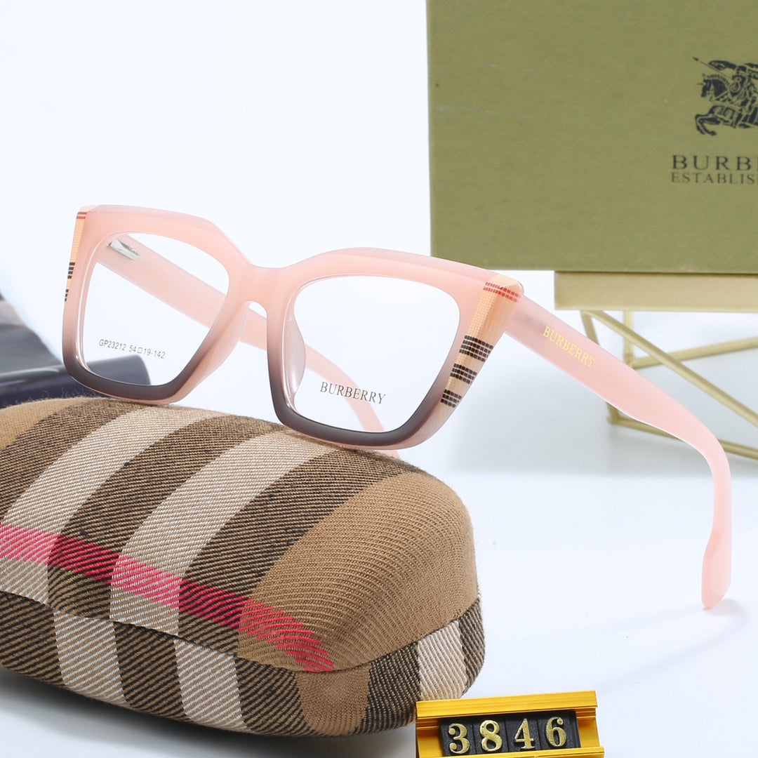 Lunettes œil-de-chat à carreaux tendance
