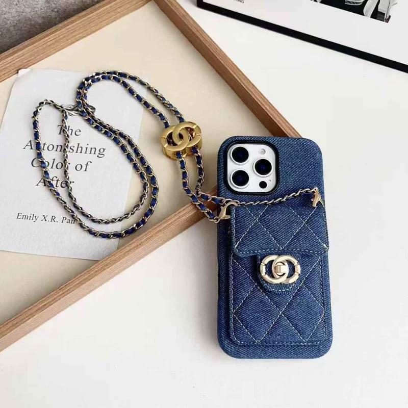 Pochette matelassée pour iPhone, avec chaîne et porte-cartes