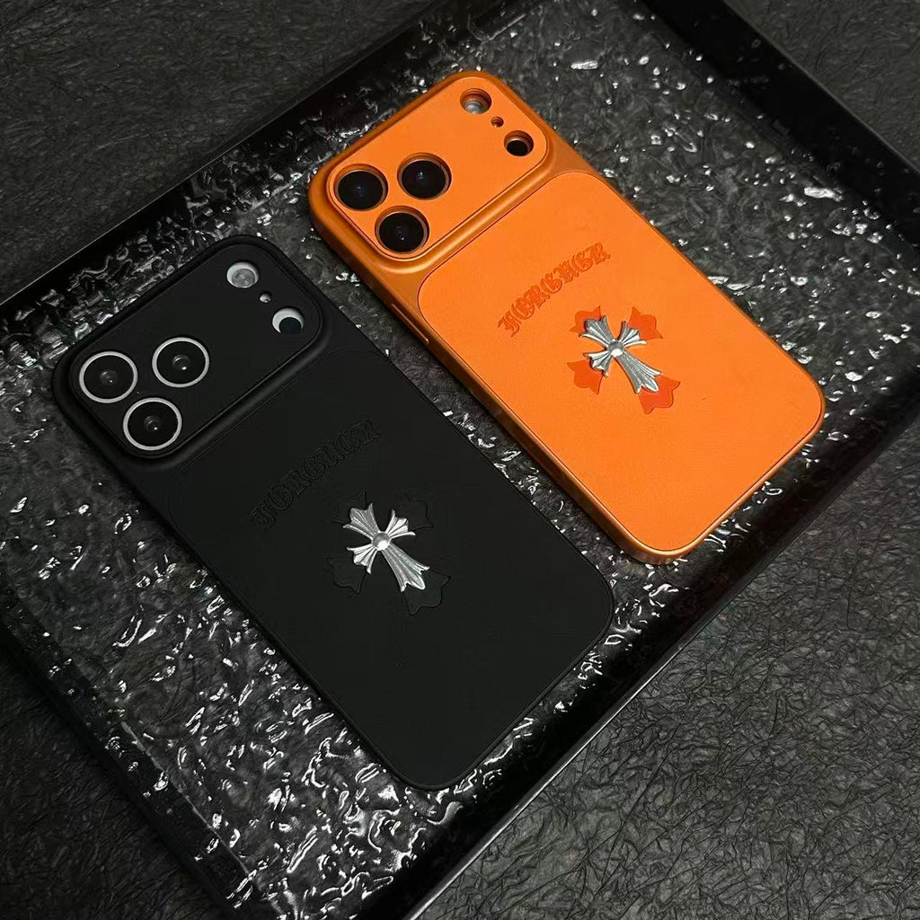 Kožené pouzdro na iPhone Chrome Hearts s křížem