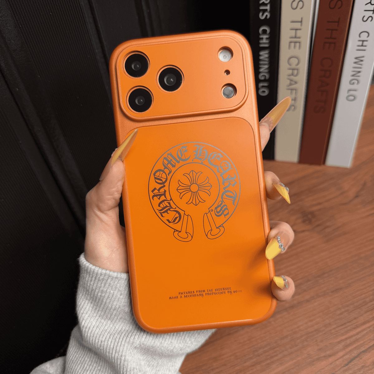 Coque iPhone de protection Chrome Hearts