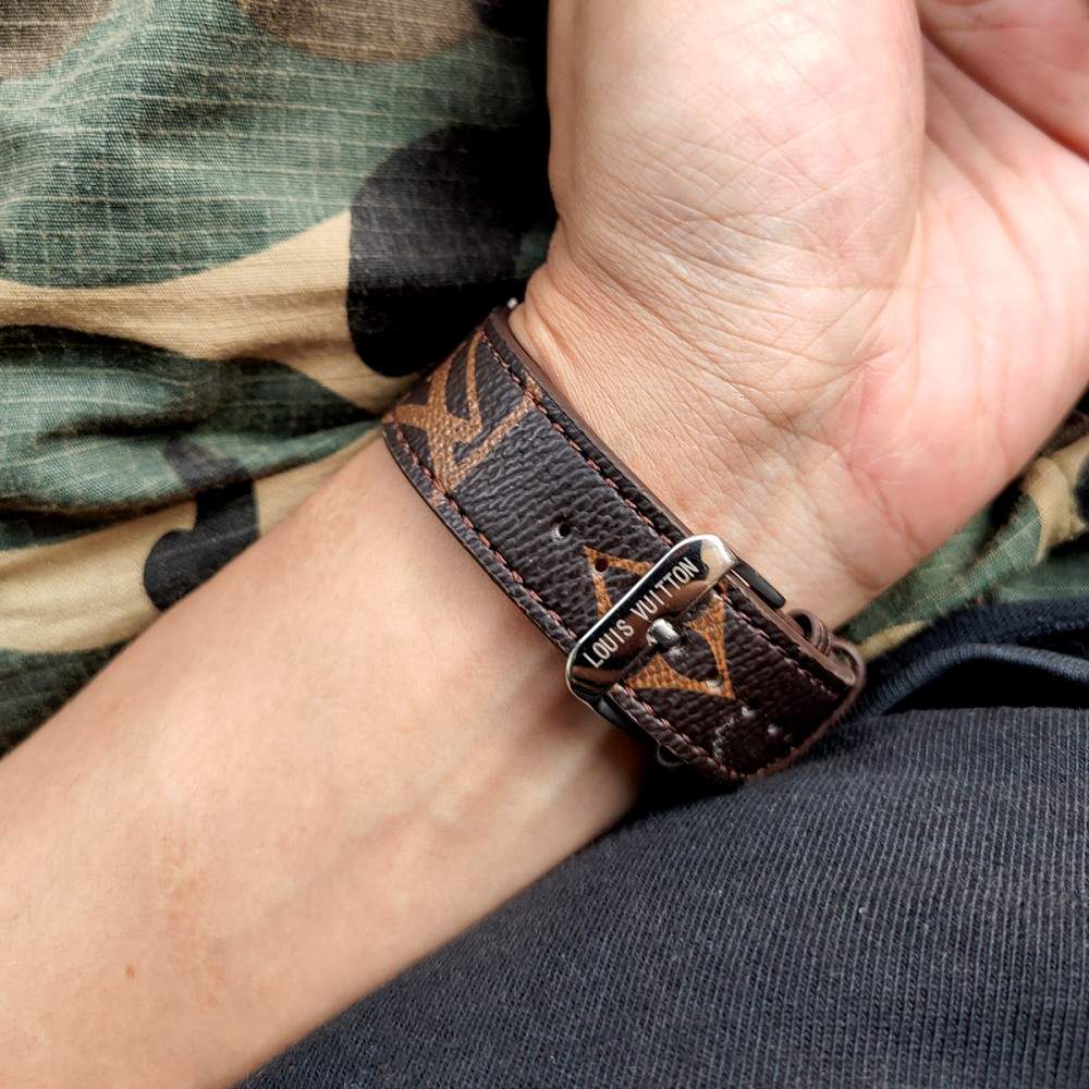 BRACELET EN CUIR MARRON CLASSIQUE DE LUXE POUR APPLE WATCH