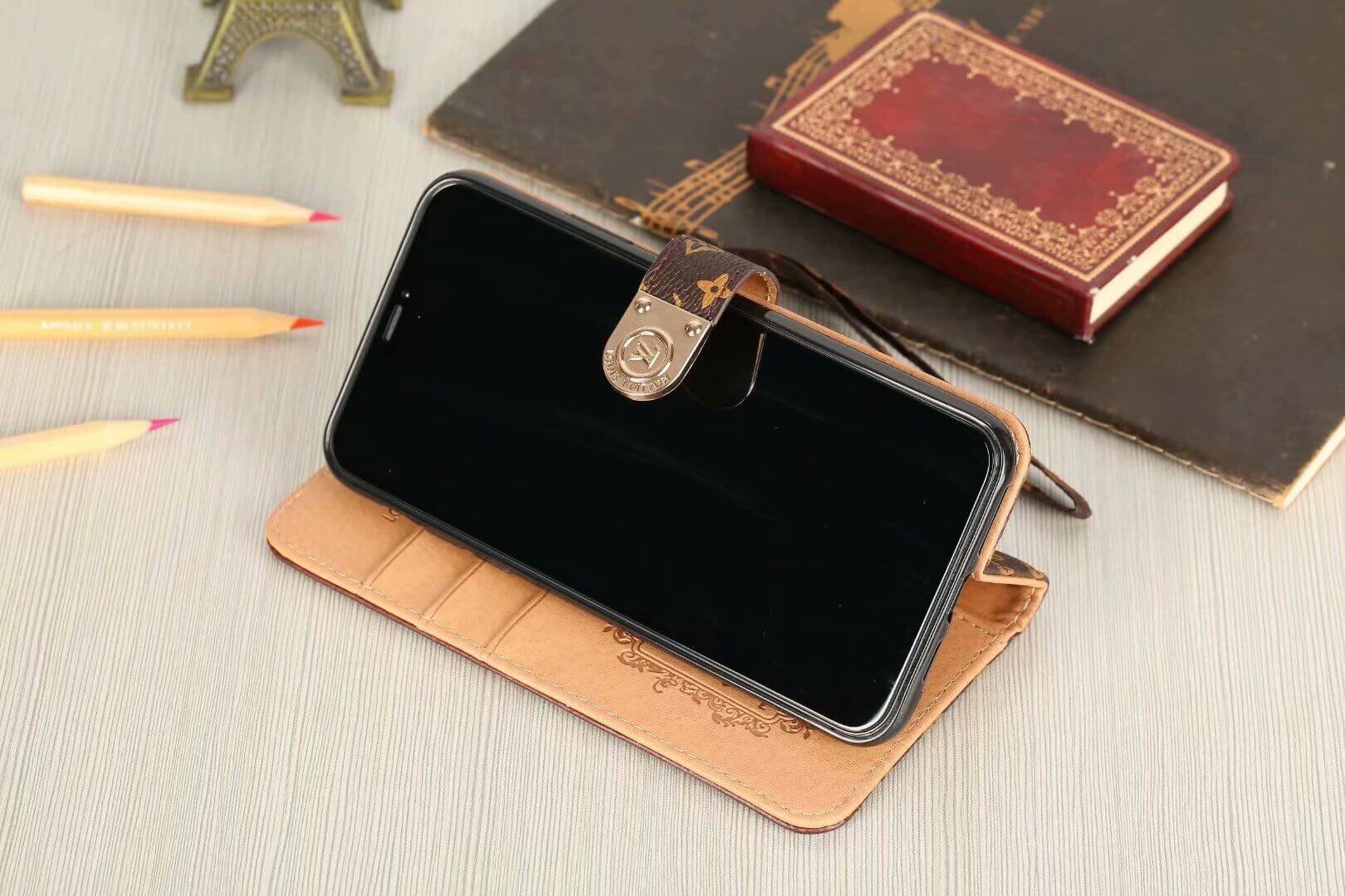 Luxury Monogram Wallet Case for Samsung – Black Checkerboard