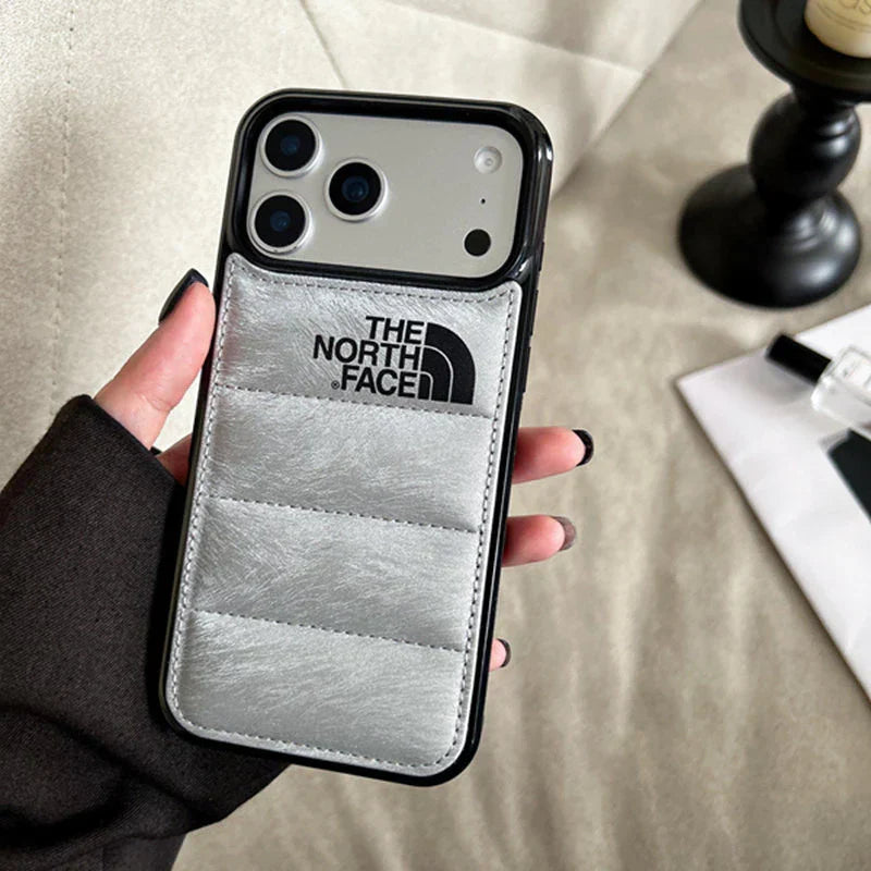 Coque iPhone North Puffer en daim